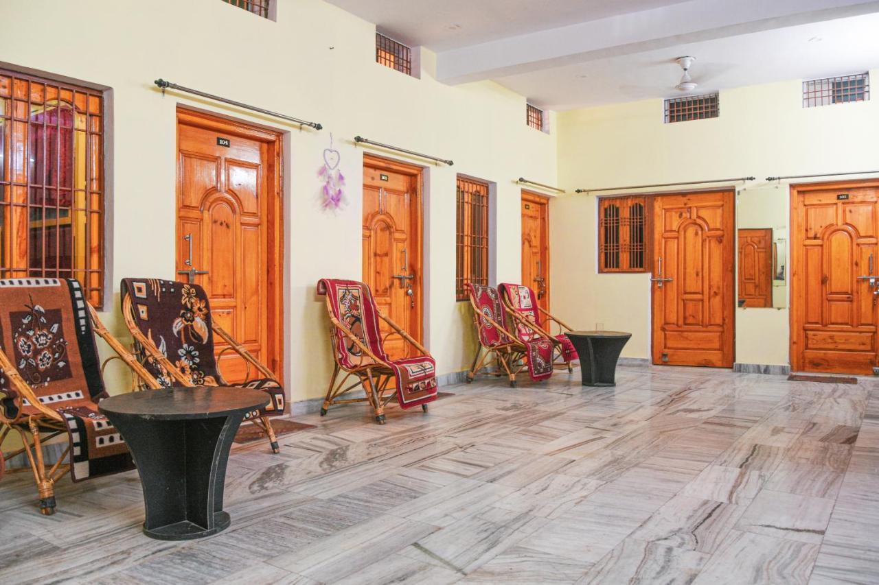 Banjara House Hostel Varanasi Luaran gambar