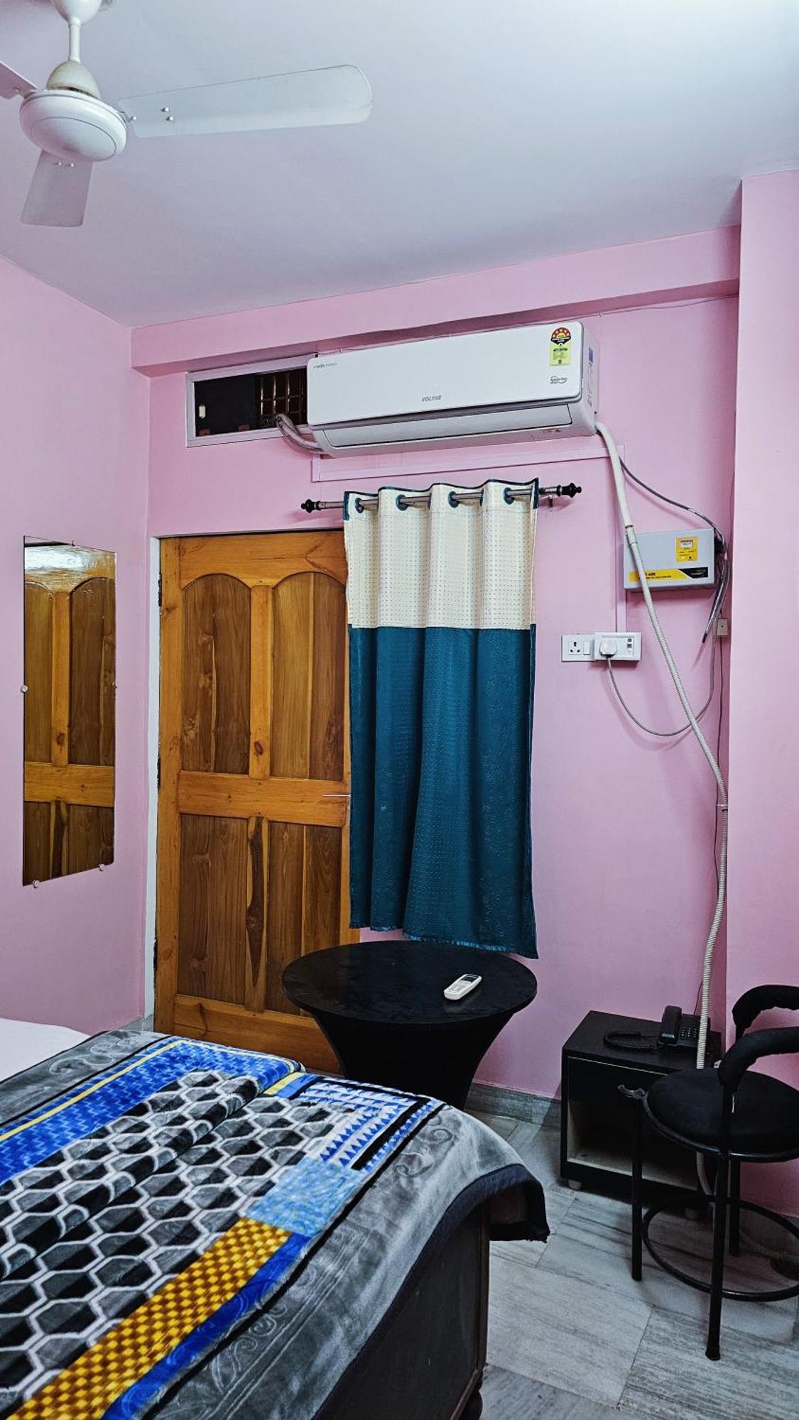 Banjara House Hostel Varanasi Luaran gambar